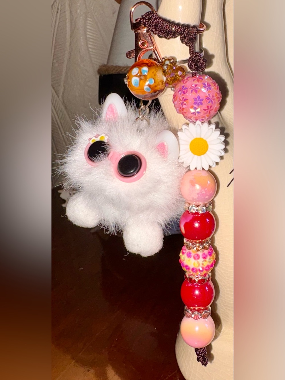 White Fluffy Cat bag charm with beaded daisy keychain